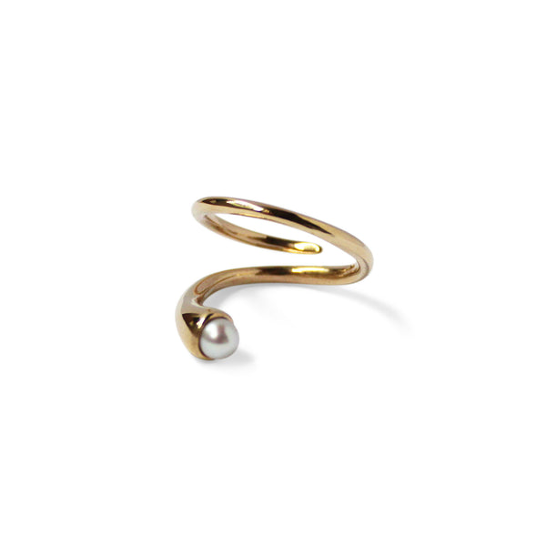 Rising Pearl Ring - Solid 9ct Gold